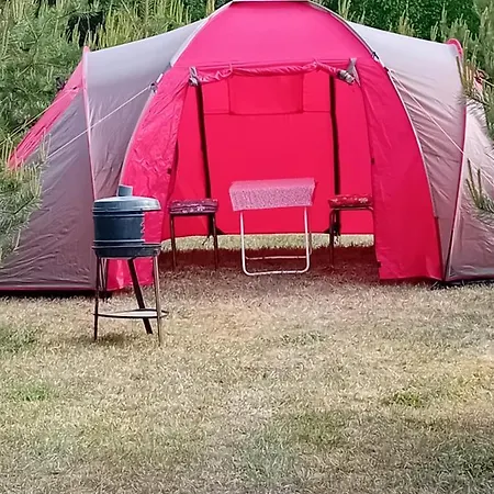 Oue Joeeaeaere Majutus. Campsite *